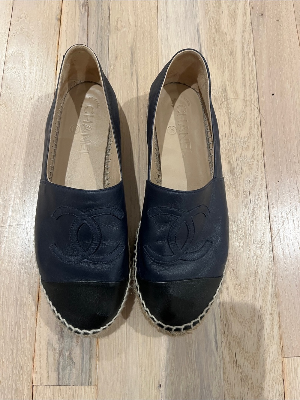 CHANEL Black Leather Two-Tone Espadrilles with Black Cap Toe